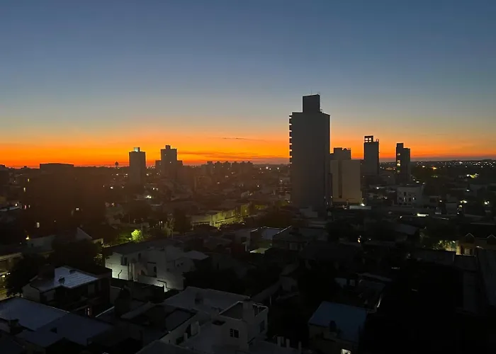 Hermoso Apartamento Con Cochera En El Centro!